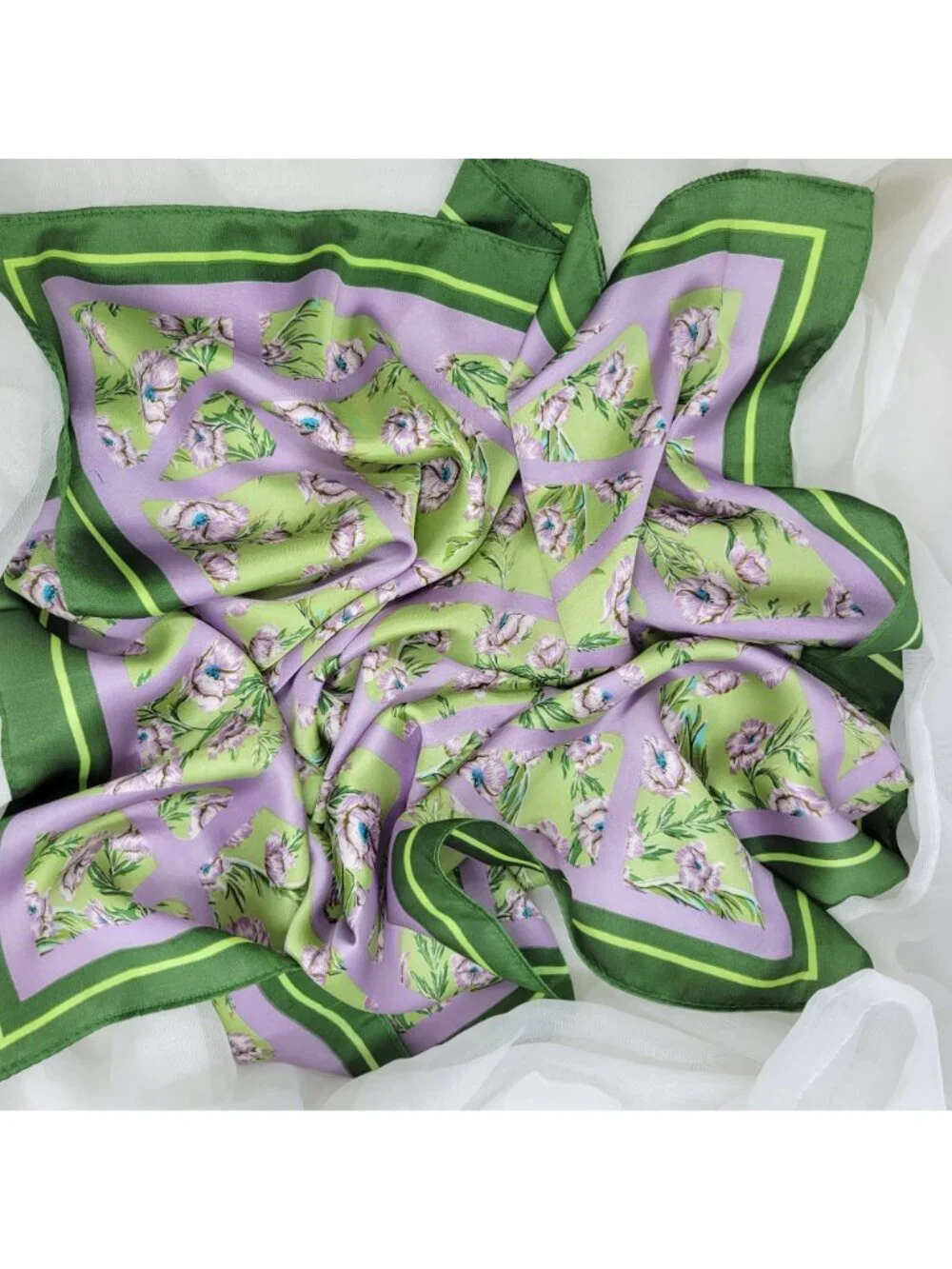 ✨Womens Green Purple Floral Geometric Square Scarf Silky Blend Foulard luxurious